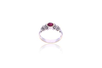 Anello con rubino e diamanti - Asta Preziosi