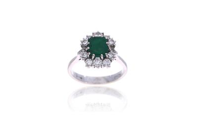 Anello con smeraldo e diamanti - Asta Preziosi