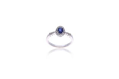 Anello con zaffiro e diamanti - Asta Preziosi