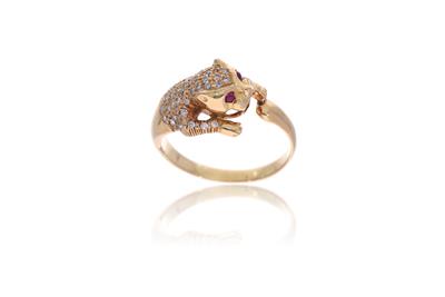 Anello in forma di felino stilizzato con rubini e diamanti - Asta Preziosi
