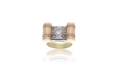 Anello in oro, con diamanti - Asta Preziosi