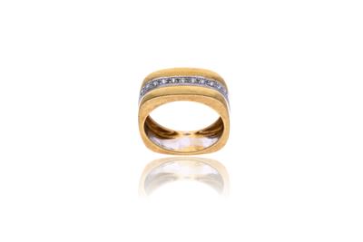 Anello in oro con diamanti - Asta Preziosi