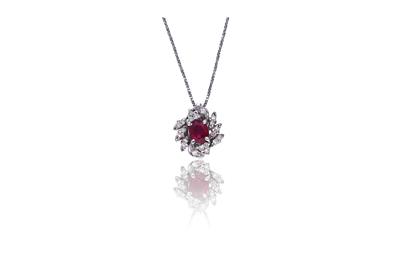 Collana con rubino e diamanti - Asta Preziosi