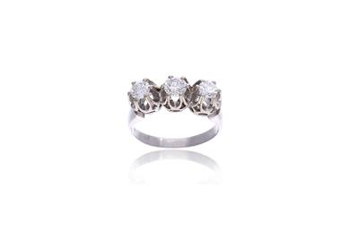 Anello con diamanti - Asta Preziosi
