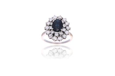 Anello con zaffiro e diamanti - Asta Preziosi