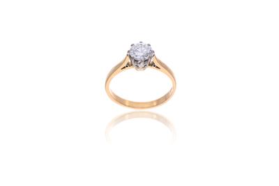 Anello in oro, con diamante - Asta Preziosi