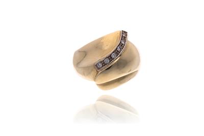 Anello con diamanti - Asta Preziosi
