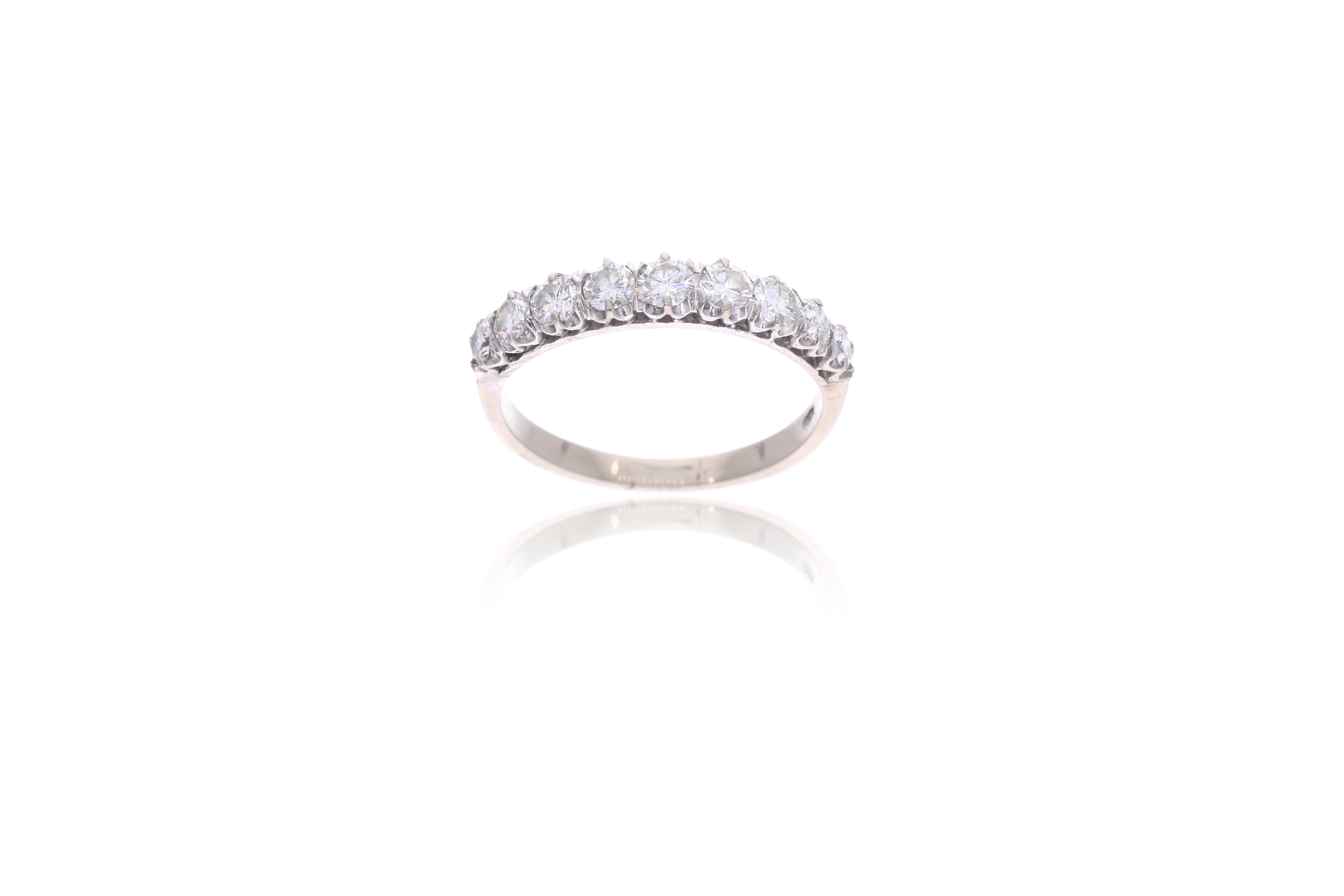 Anello con diamanti - Asta Preziosi