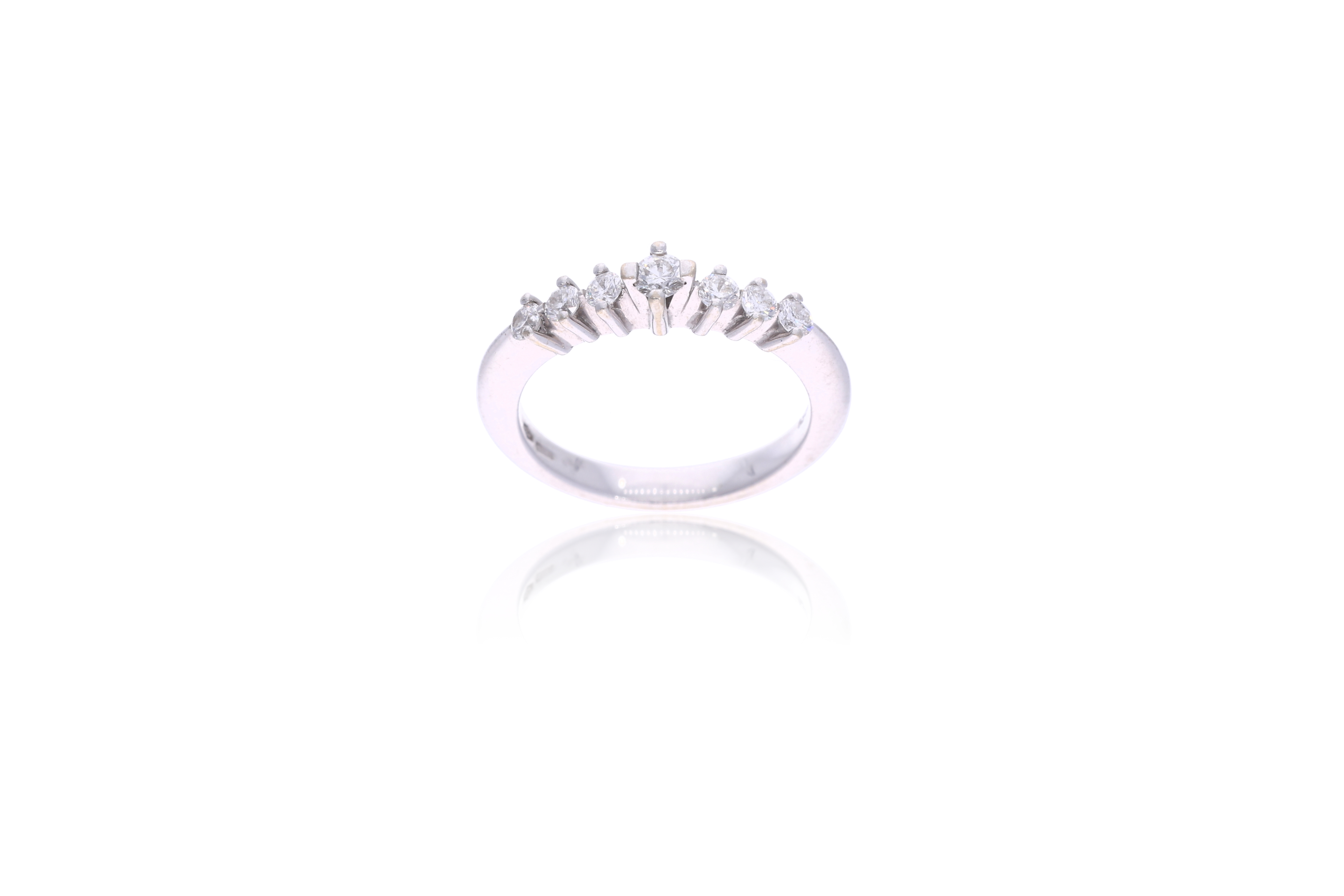 Anello con diamanti - Asta Preziosi