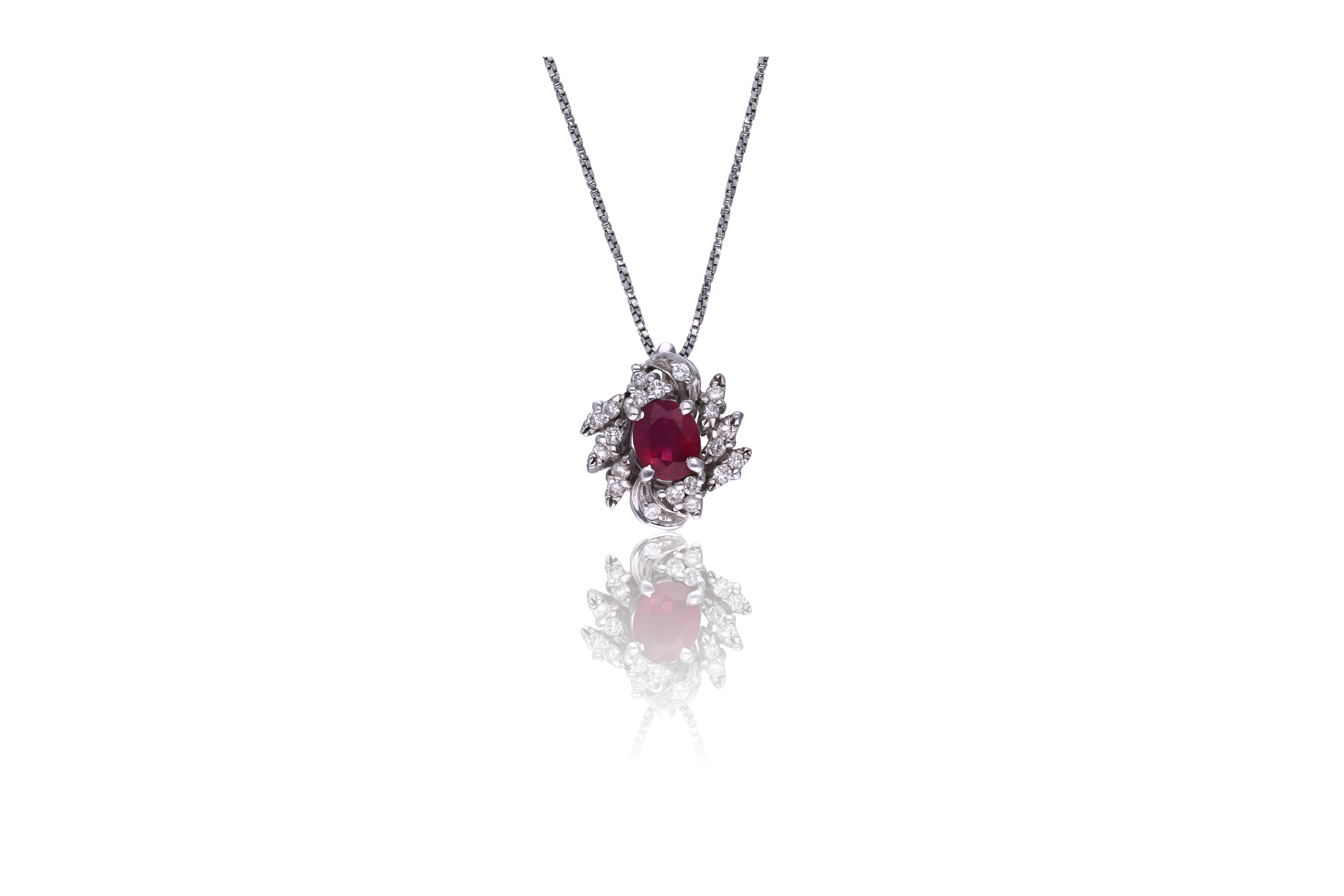 Collana con rubino e diamanti - Asta Preziosi