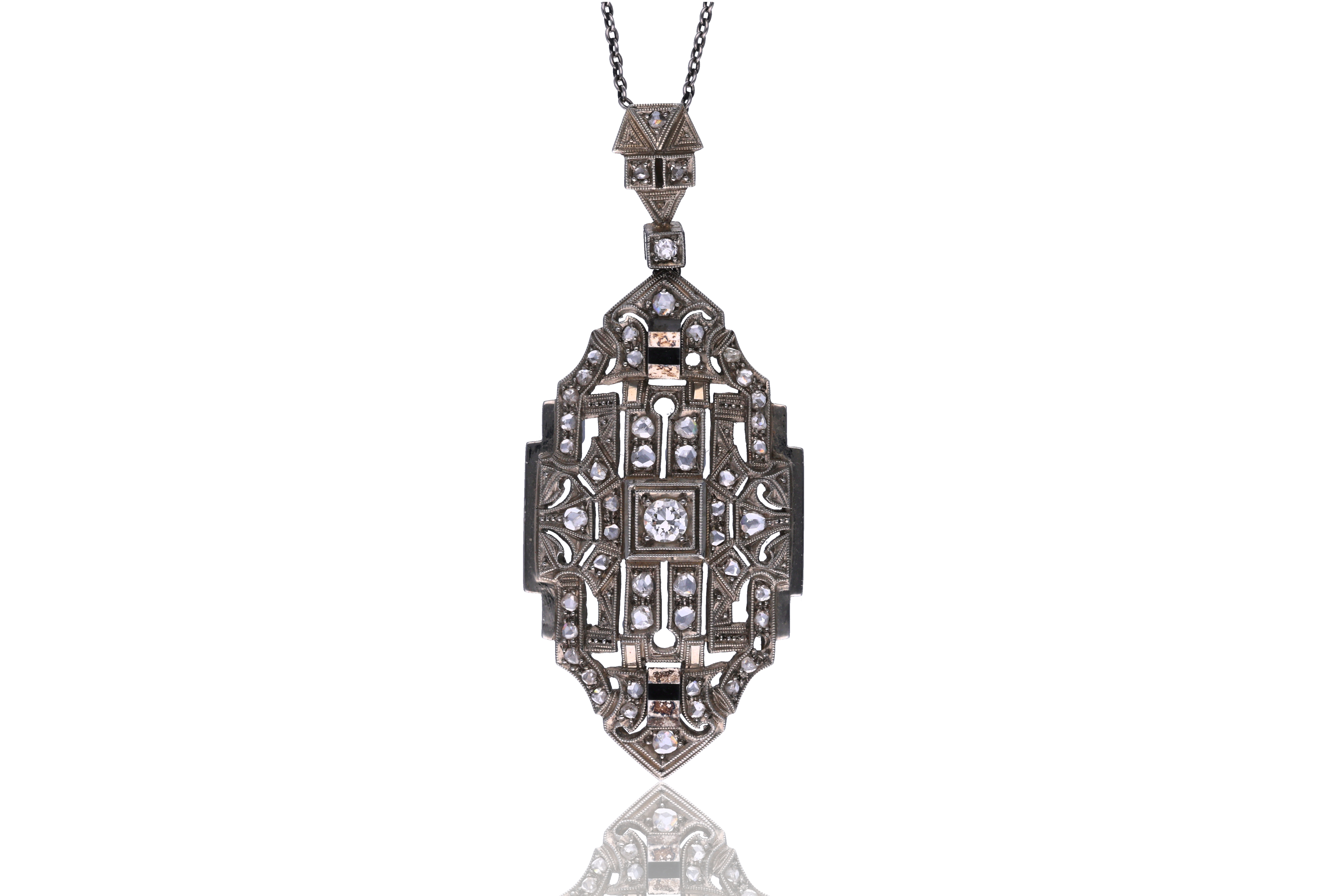Pendente e collana con diamanti - Asta Preziosi