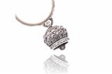 Anello con ciondolo in forma di piccola campana e diamanti - Asta Preziosi Anello con ciondolo in forma di piccola campana e diamanti - Asta Preziosi