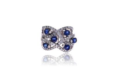 Anello con zaffiri e diamanti - Speciale Gioielli