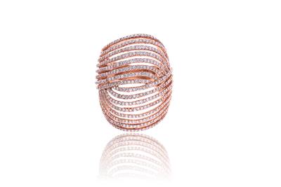 Anello in oro con diamanti - Speciale Gioielli