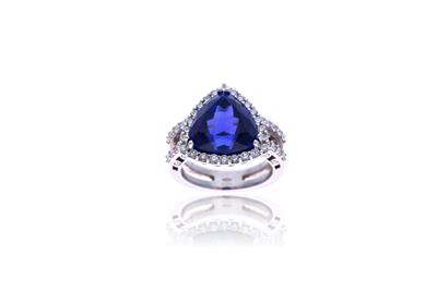 Anello in oro con tanzanite - Speciale Gioielli