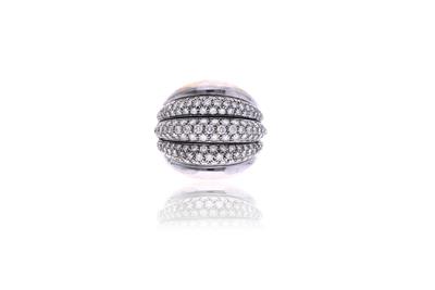 Damiani, anello con diamanti - Speciale Gioielli