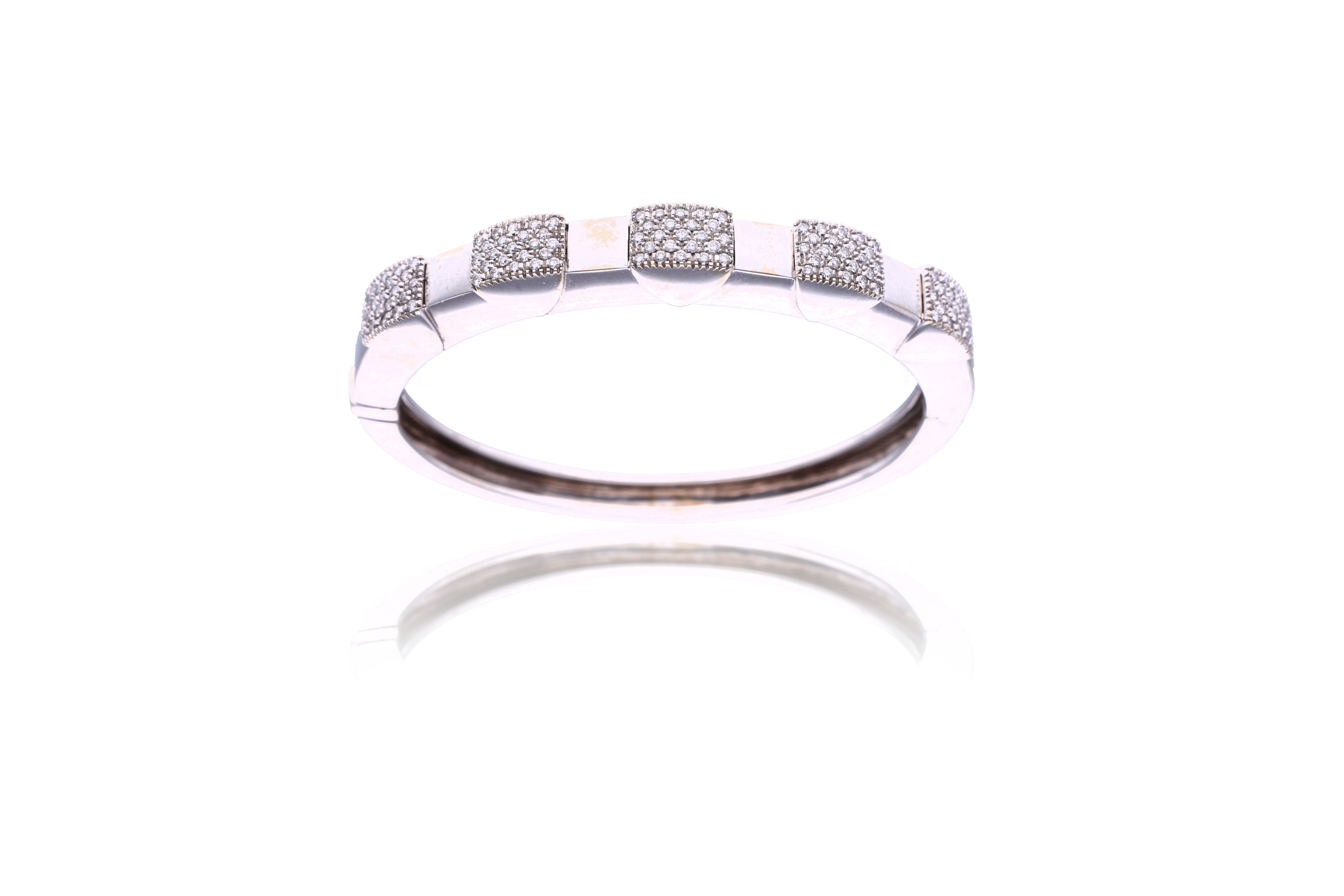 Bracciale con diamanti - Asta di San Valentino