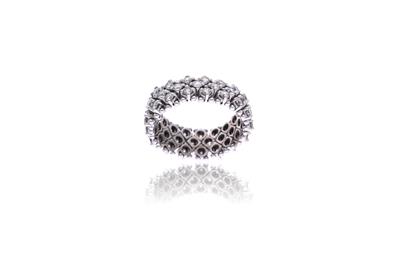 Anello a fascia morbida con diamanti - Asta di San Valentino Anello a fascia morbida con diamanti - Asta di San Valentino