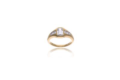 Anello con diamanti - Asta di San Valentino Anello con diamanti - Asta di San Valentino