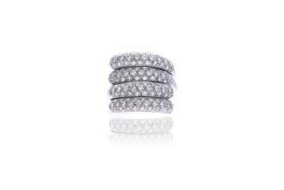 Anello scomponibile con diamanti - Asta di San Valentino Anello scomponibile con diamanti - Asta di San Valentino