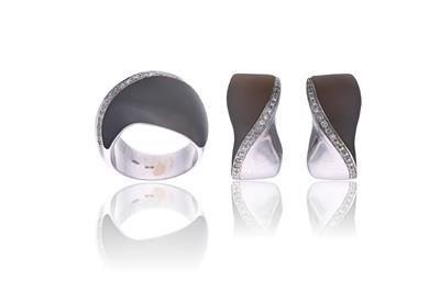 Demi-parure con diamanti e agate grigie - Asta di San Valentino Demi-parure con diamanti e agate grigie - Asta di San Valentino