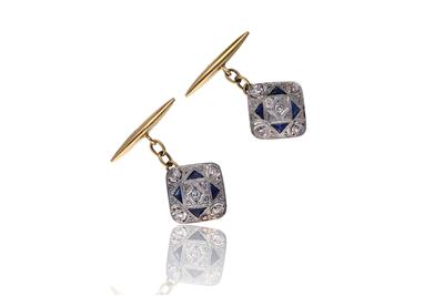 Paio di gemelli in oro, con diamanti e pietre - Asta di San Valentino Paio di gemelli in oro, con diamanti e pietre - Asta di San Valentino