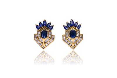 Paio di orecchini con zaffiri e diamanti - Asta di San Valentino Paio di orecchini con zaffiri e diamanti - Asta di San Valentino