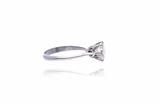 Anello con diamante - Asta di San Valentino Anello con diamante - Asta di San Valentino