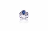 Anello con diamanti e zaffiro - Asta di San Valentino Anello con diamanti e zaffiro - Asta di San Valentino