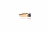 Anello con zaffiro e diamanti - Asta di San Valentino Anello con zaffiro e diamanti - Asta di San Valentino