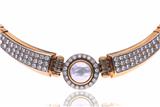Demi-parure con diamanti, madreperla e altro materiale - Asta di San Valentino Demi-parure con diamanti, madreperla e altro materiale - Asta di San Valentino