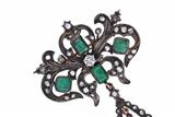 Spilla in oro 585, con smeraldi e diamanti - Asta di San Valentino Spilla in oro 585, con smeraldi e diamanti - Asta di San Valentino
