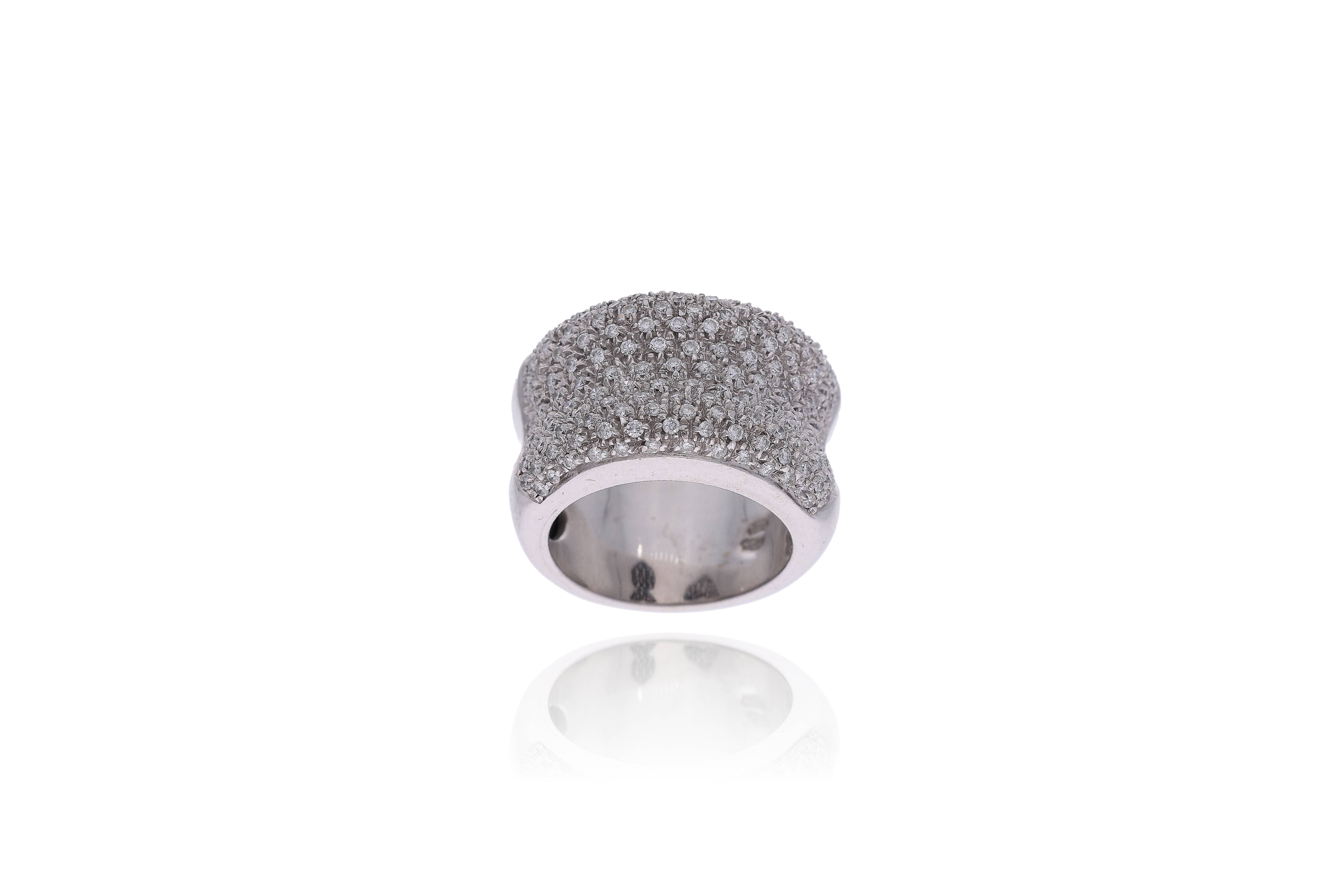 Anello con diamanti - Asta di Pasqua