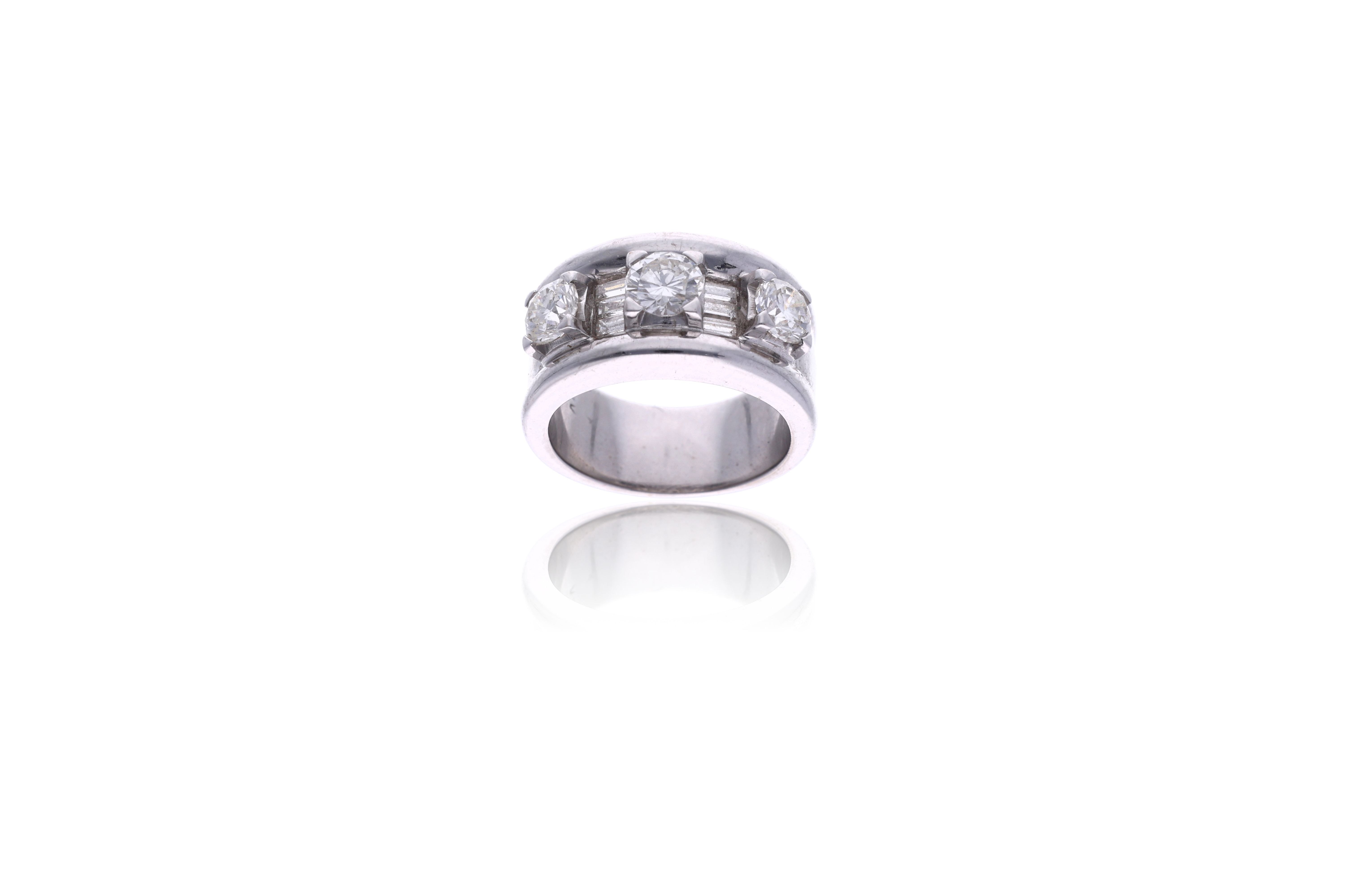 Anello con diamanti - Asta di Pasqua