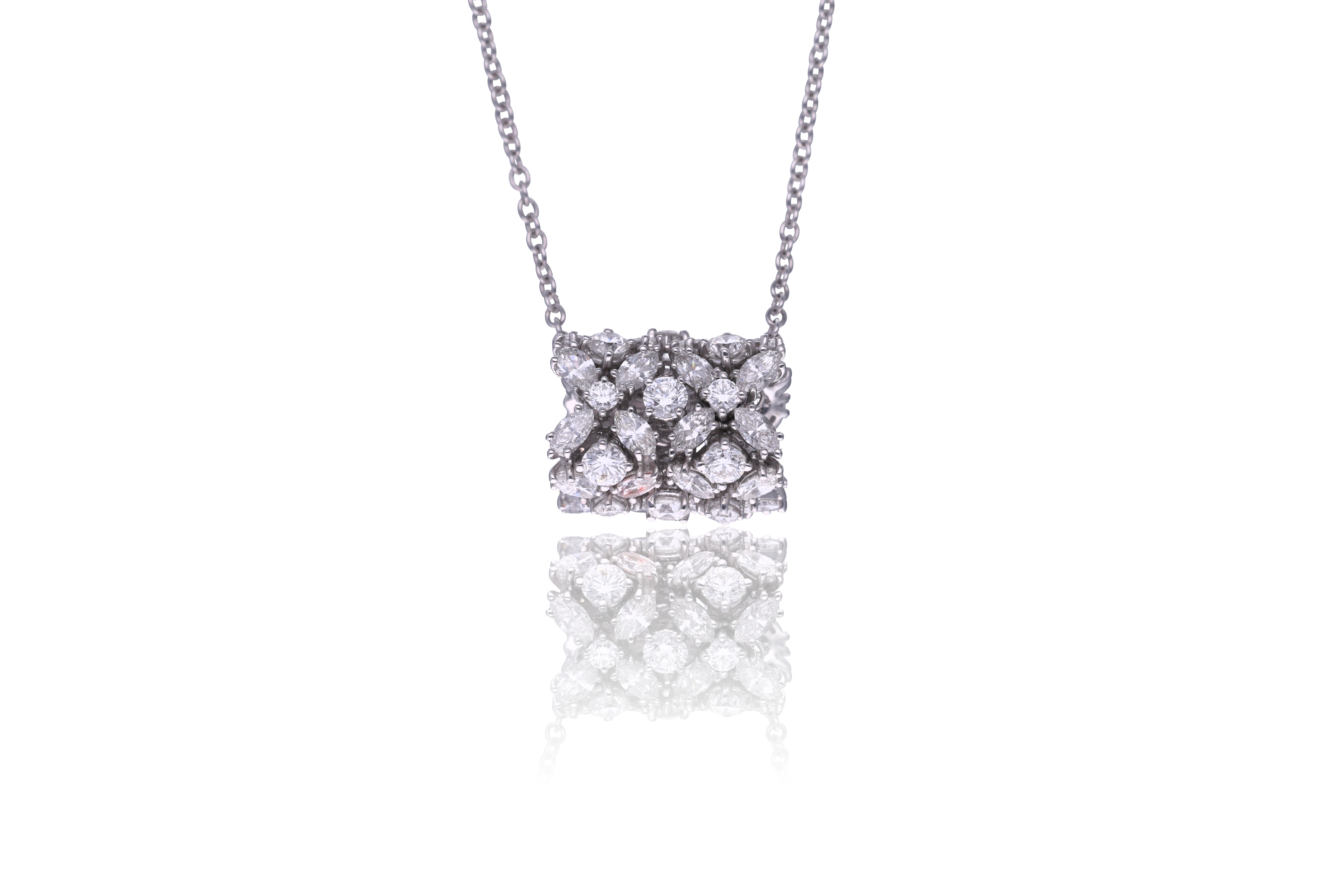 Collana con ciondolo in diamanti - Asta di Pasqua