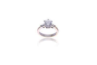 Anello con diamante - Asta di Pasqua Anello con diamante - Asta di Pasqua