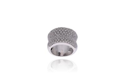 Anello con diamanti - Asta di Pasqua Anello con diamanti - Asta di Pasqua