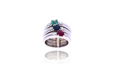 Anello con diamanti, smeraldo, rubino e zaffiro - Asta di Pasqua Anello con diamanti, smeraldo, rubino e zaffiro - Asta di Pasqua