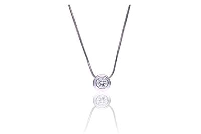 Collana punto luce con diamante - Asta di Pasqua Collana punto luce con diamante - Asta di Pasqua
