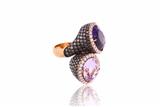 Anello con ametista, kunzite e diamanti - Asta di Pasqua Anello con ametista, kunzite e diamanti - Asta di Pasqua