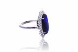 Anello con diamanti e pietra - Asta di Pasqua Anello con diamanti e pietra - Asta di Pasqua