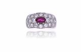 Anello con diamanti e rubino - Asta di Pasqua Anello con diamanti e rubino - Asta di Pasqua