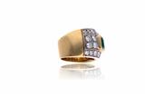 Anello con diamanti e smeraldo - Asta di Pasqua Anello con diamanti e smeraldo - Asta di Pasqua