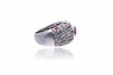 Anello con rubini e diamanti - Asta di Pasqua Anello con rubini e diamanti - Asta di Pasqua