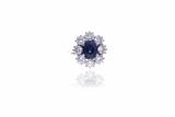 Anello con zaffiro e diamanti - Asta di Pasqua Anello con zaffiro e diamanti - Asta di Pasqua