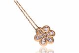 Collana con ciondolo in oro e diamanti - Asta di Pasqua Collana con ciondolo in oro e diamanti - Asta di Pasqua