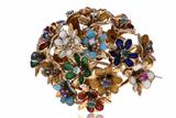 Spilla con diamanti, zaffiri, rubini, smeraldi - Asta di Pasqua Spilla con diamanti, zaffiri, rubini, smeraldi - Asta di Pasqua