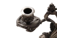 Coppia di candelabri a due fiamme - Asta Orologi & Gioielli Coppia di candelabri a due fiamme - Asta Orologi & Gioielli