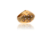 Mariagrazia Cassetti, anello con diamanti - Asta Orologi & Gioielli Mariagrazia Cassetti, anello con diamanti - Asta Orologi & Gioielli