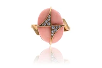 Parure, anello e paio di orecchini con coralli e diamanti - Asta Orologi & Gioielli Parure, anello e paio di orecchini con coralli e diamanti - Asta Orologi & Gioielli